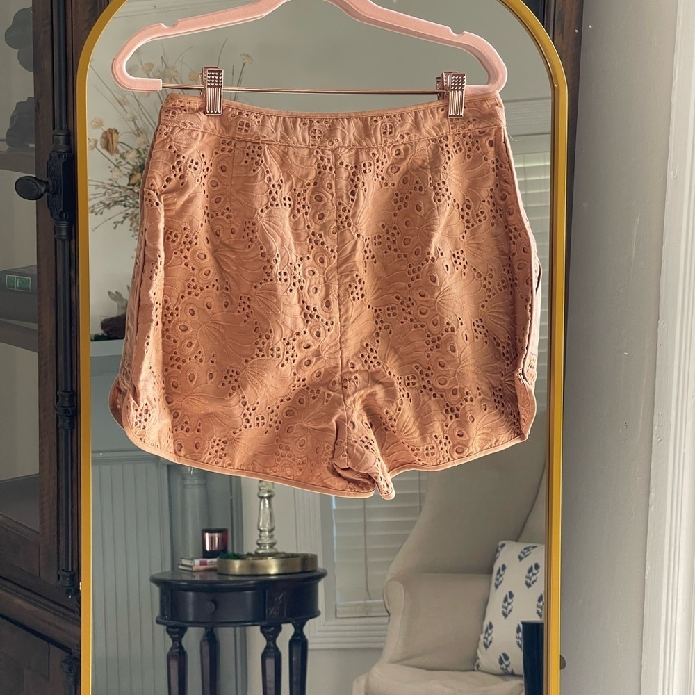 NWT Joie 100% Cotton Lawren Eyelet Tan Shorts - Picture 8 of 11